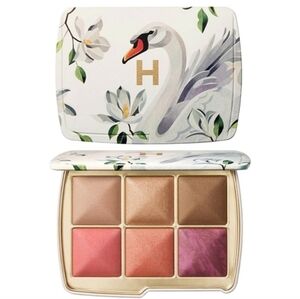 Hourglass Ambient Lighting Edit Unlocked Swan Palette